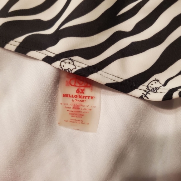 Hello kitty swimsuit 6x - Picture 3 of 5